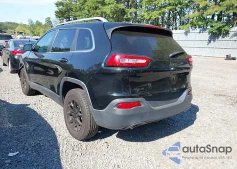 2017 Jeep Cherokee Latitude z USA, uszkodzony, nr VIN 1C4PJMCB7HW570179